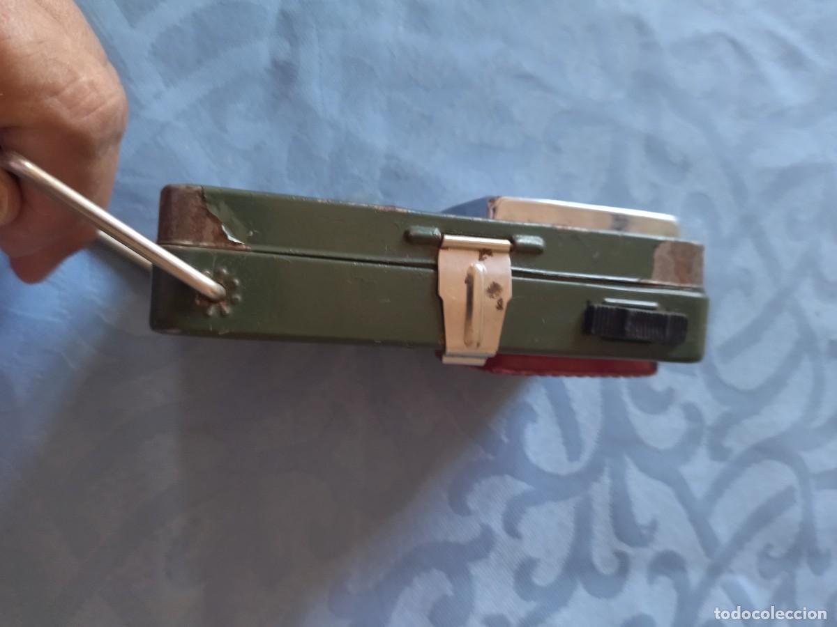 Militaria: Antigua linterna de petaca, Varta - Foto 4