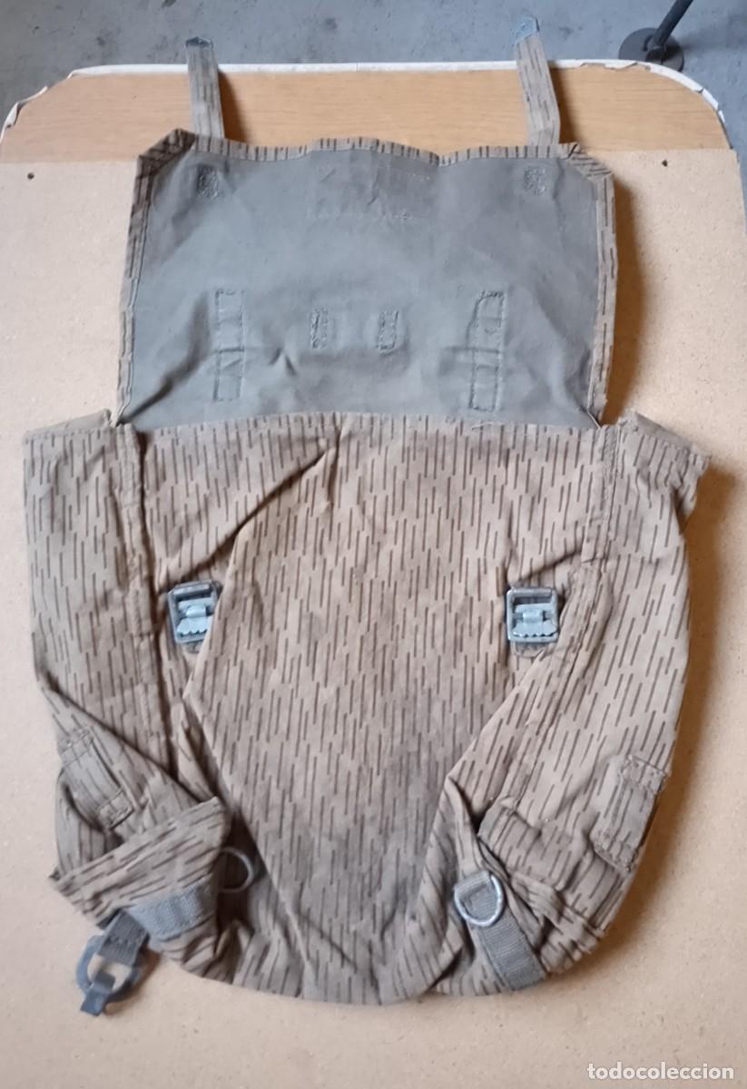 Militaria: Macuto-bolsa de costado, de camuflaje, RDA - Foto 2