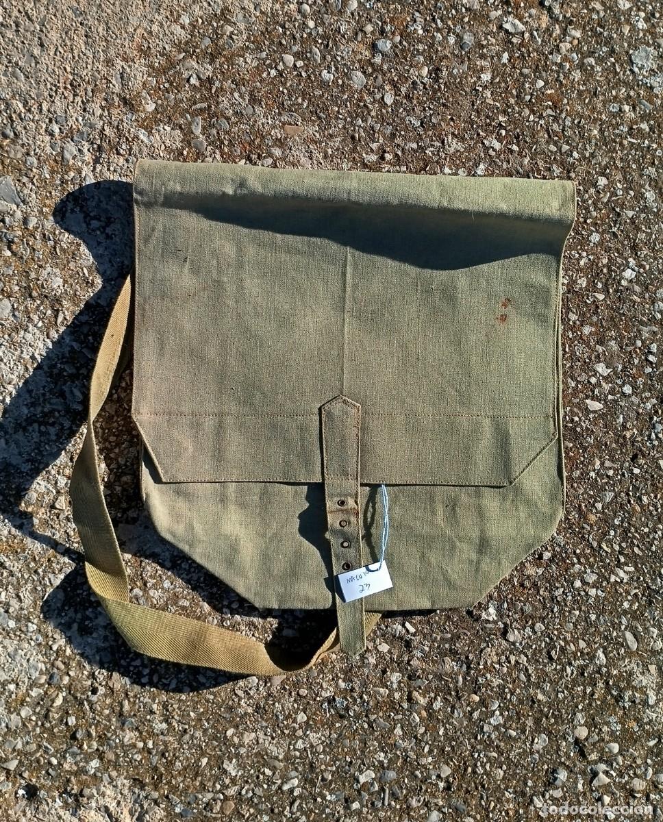 Militaria: Macuto de costado, oficial - Foto 1