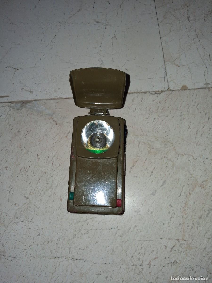 Militaria: Ej&eacute;rcito Espa&ntilde;ol. Linterna de se&ntilde;ales - Foto 3