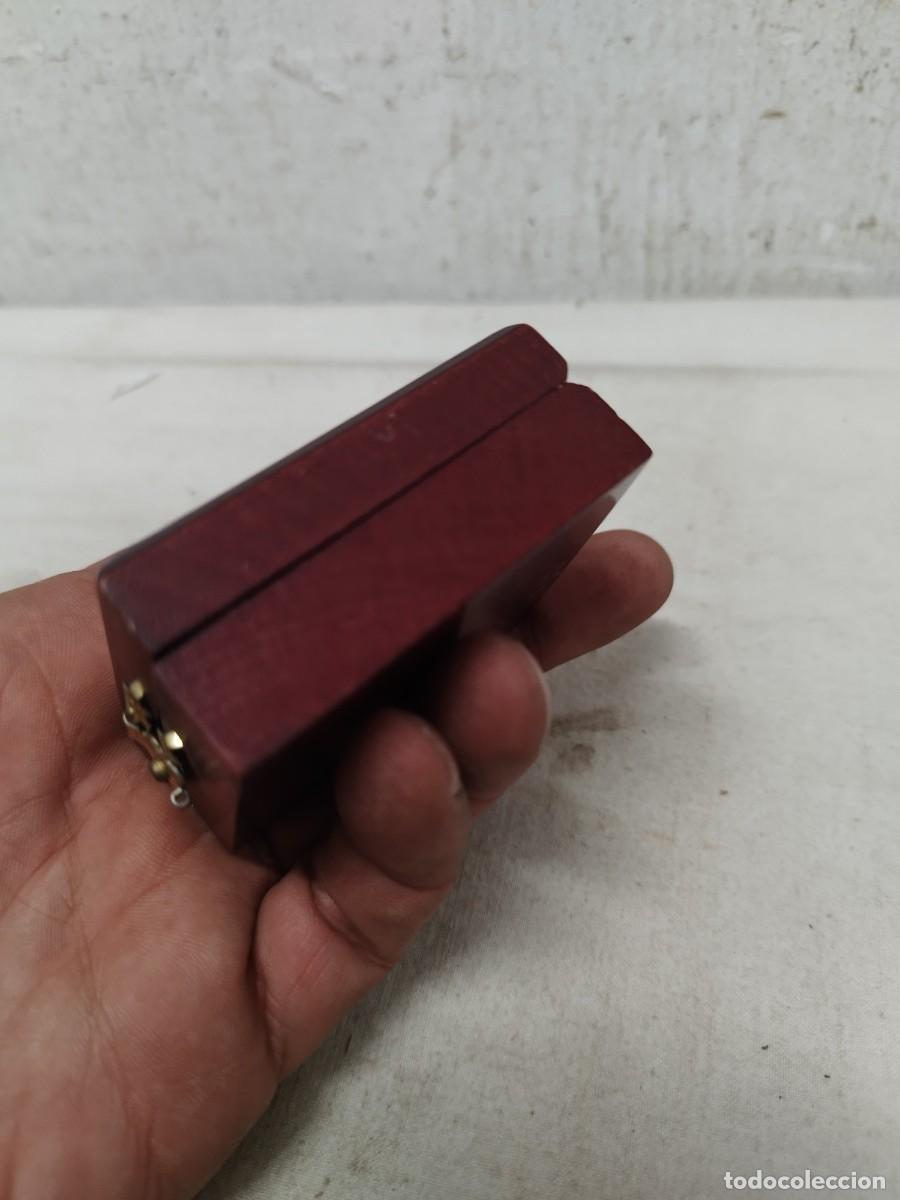 Militaria: Antigua br&uacute;jula de madera funcionando. - Foto 7