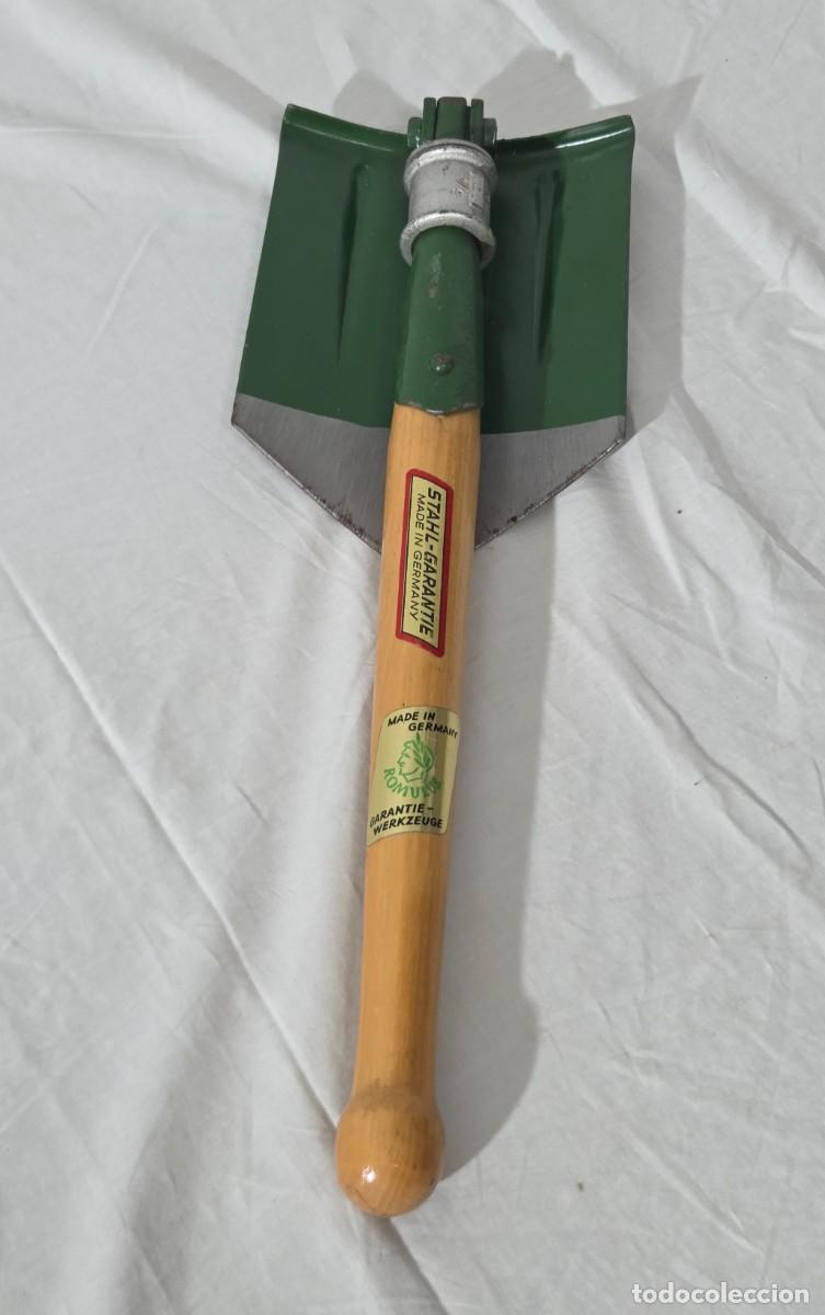 Militaria: Curiosa Pala plegable. - Foto 2