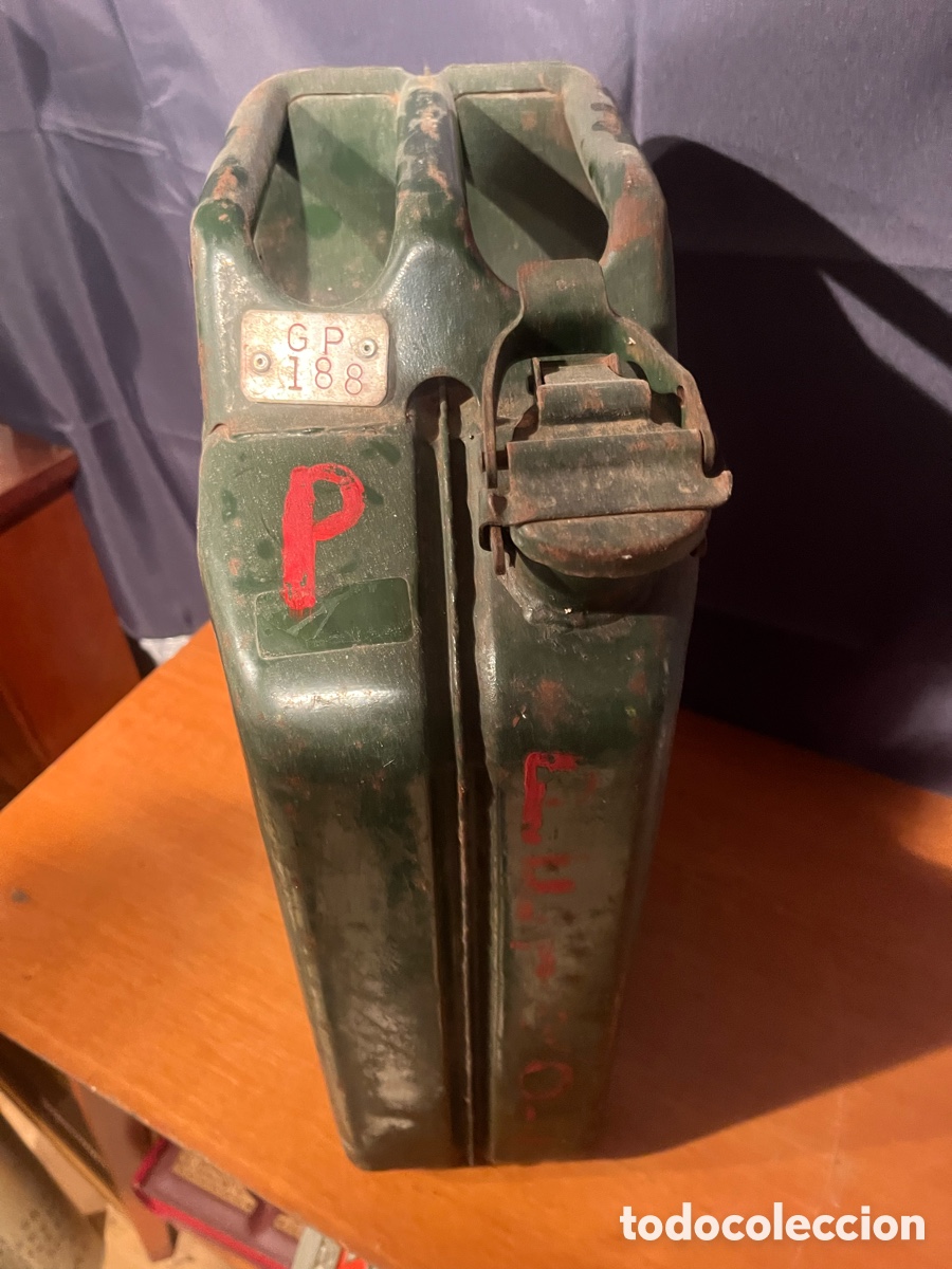 Militaria: Bidon combustible militar - Foto 2
