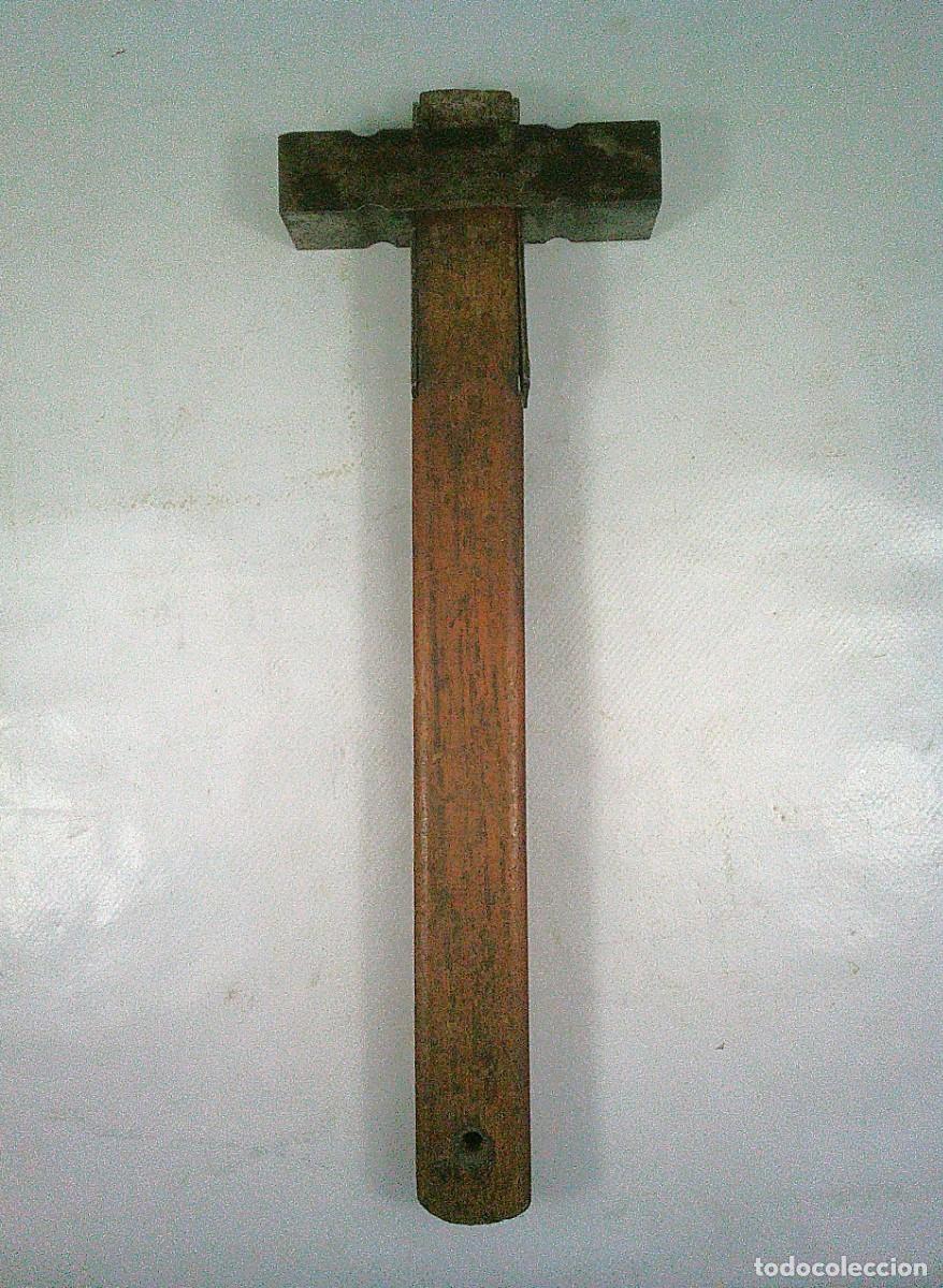 Militaria: MARTILLO DE ESCALADA PARA CAZADORES DE MONTA&Ntilde;A REGLAMENTARIO HASTA 1980 MARCA AYA - 5