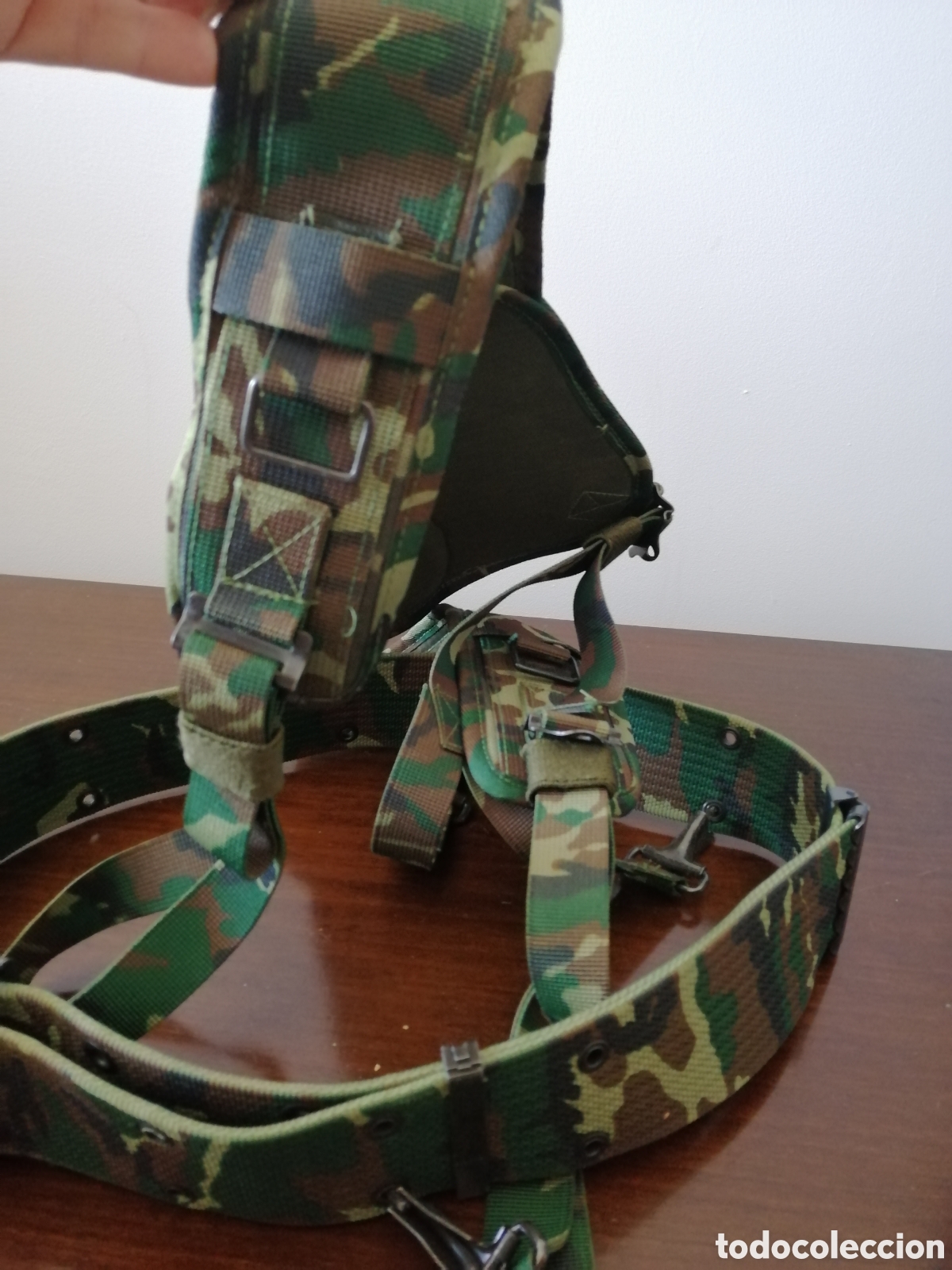 Militaria: Trinchas militar camuflaje boscoso