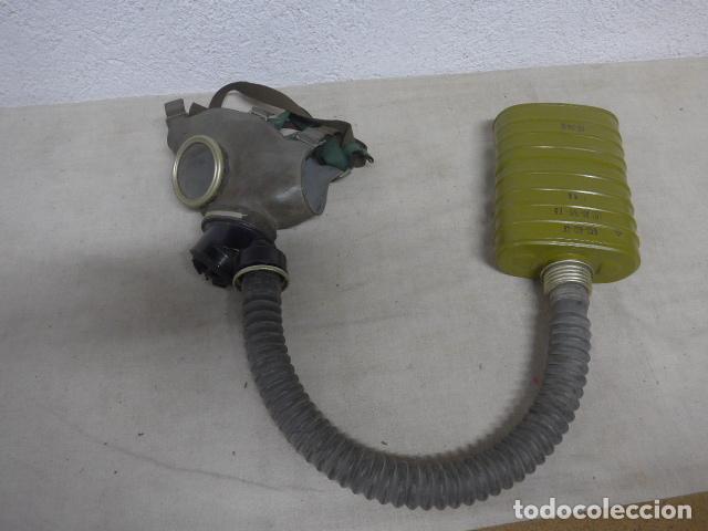 Militaria: Antigua mascara de gas rusa de tubo, original, URSS comunista, careta antigas.