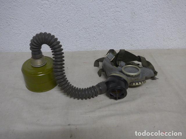 Militaria: Antigua mascara de gas rusa de tubo, original, URSS comunista, careta antigas.