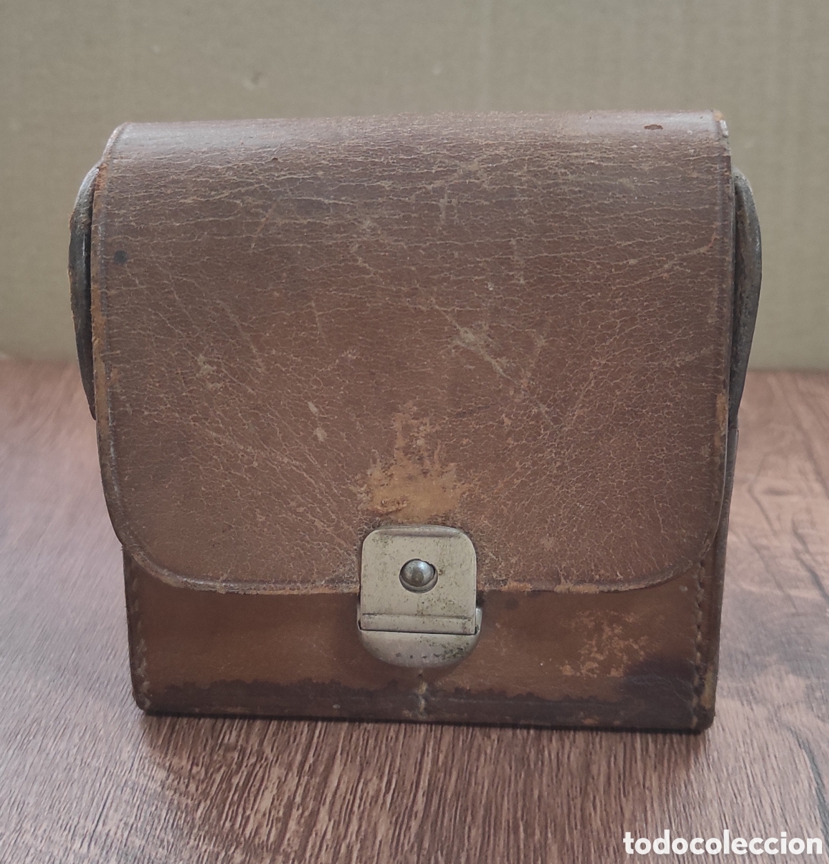 Militaria: ANTIGUA CARTUCHERA O ESTUCHE MILITAR DE CUERO