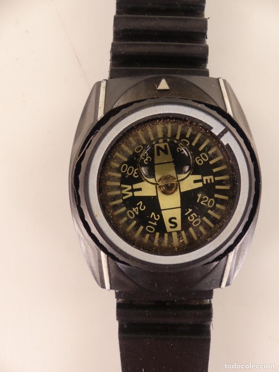 Militaria: BONITA BRUJULA DE PULSERA