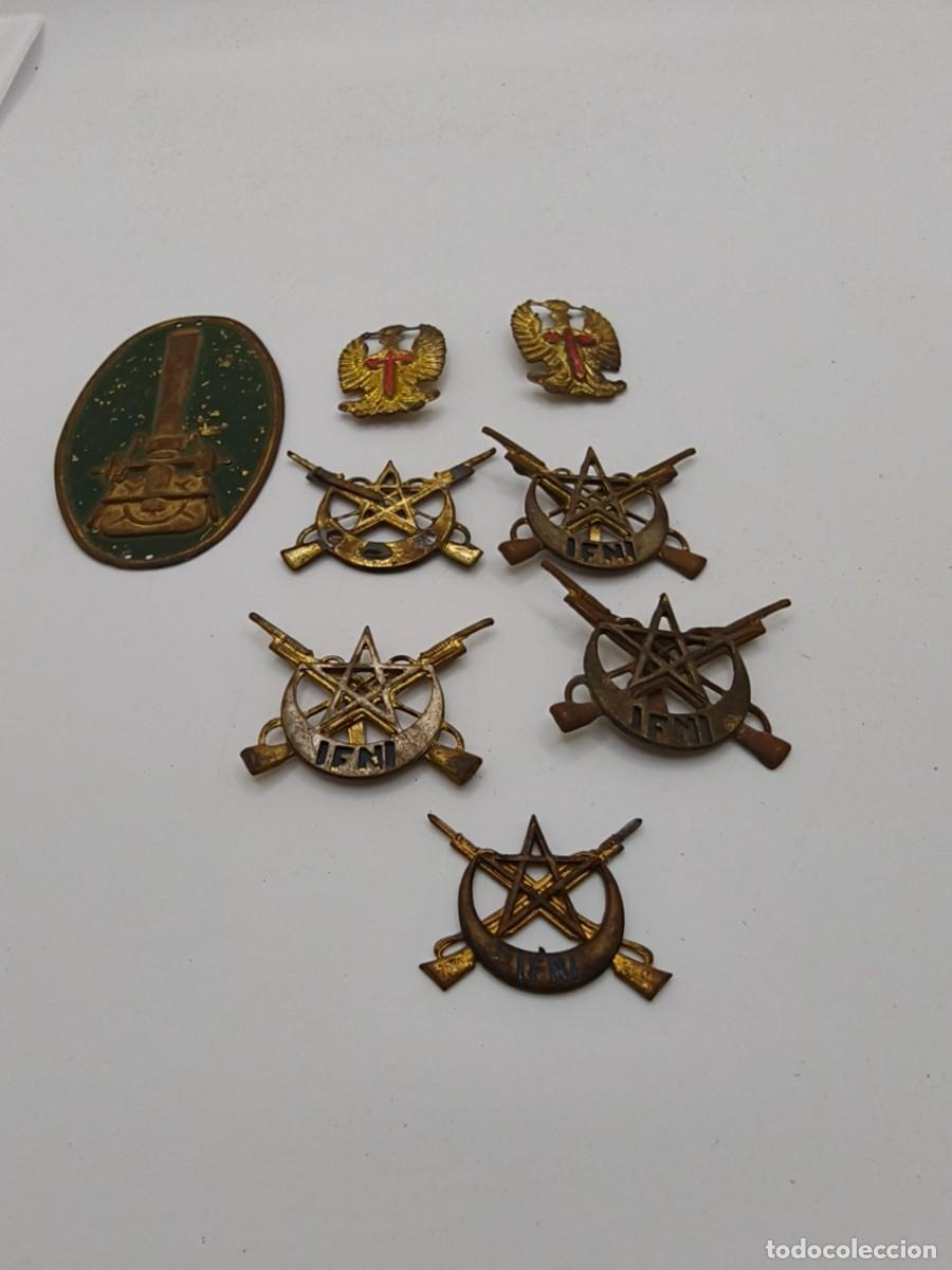 Militaria: Lote militar muy antiguo grupo de tiradores de Ifni tal como se ve en las fotos.