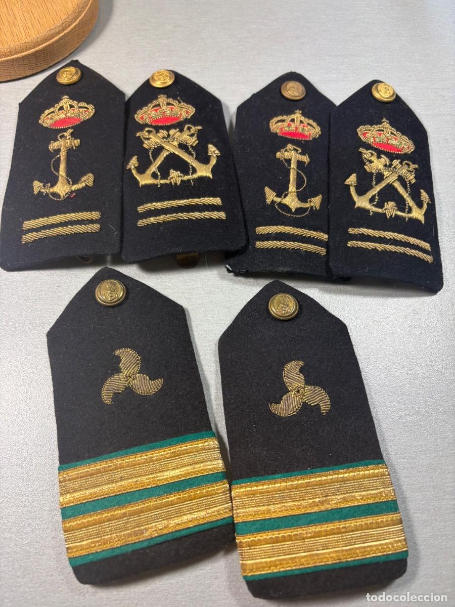 Militaria: Hombreras militares de marina espa&ntilde;ola