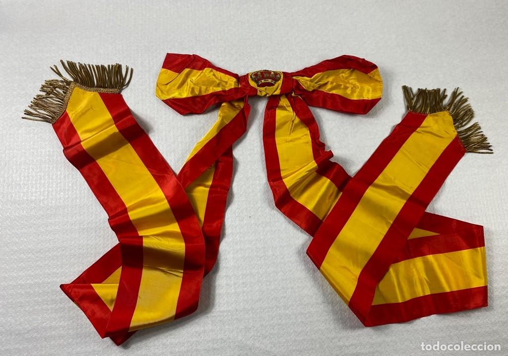 Militaria: CORBATA DE BANDERA REGIMENTAL per&iacute;odo Alfonso XII o XIII en estado nuevo Original