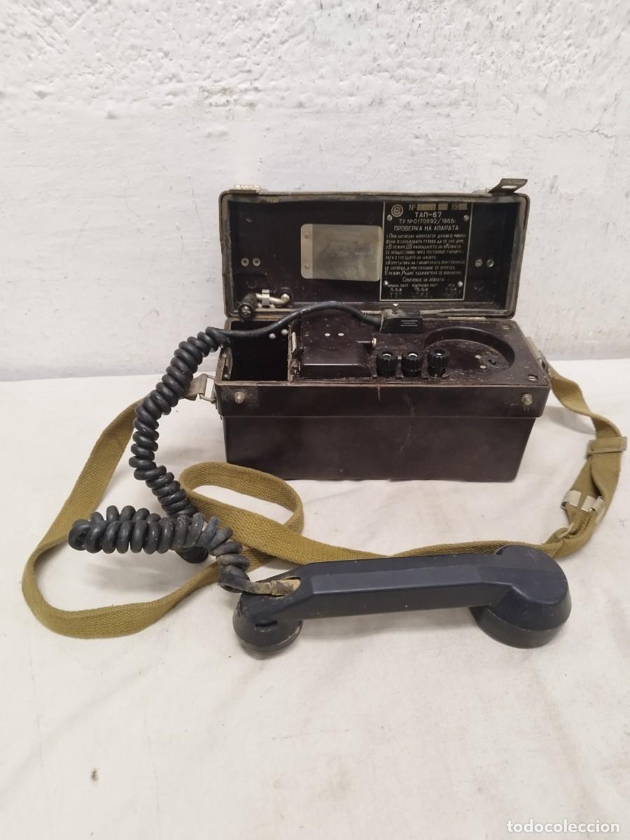 Militaria: Antiguo telefono militar de campa&ntilde;a. Esta duro al abrir y sin probar. Ruso urss comunista 1960.