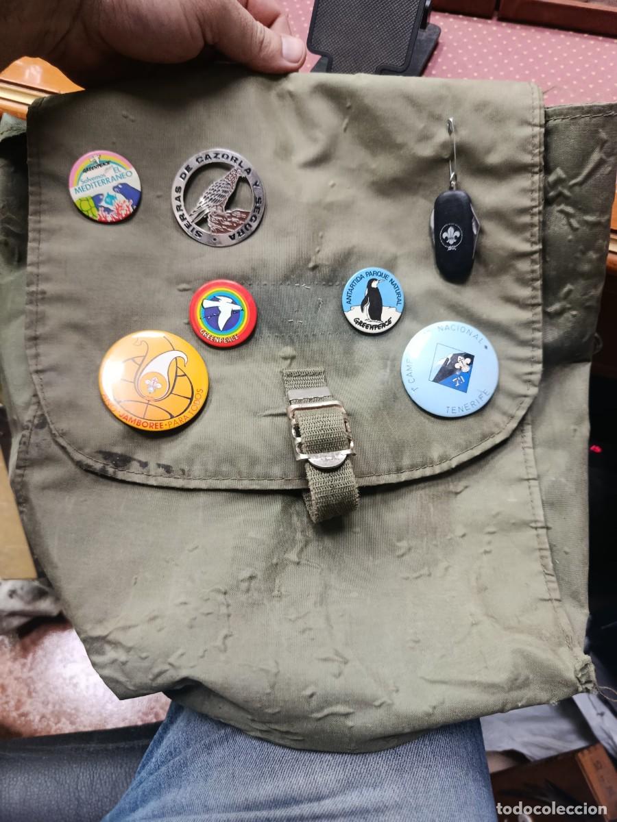 Militaria: Mochila original boys scouts,con chapas,a&ntilde;o 1979.