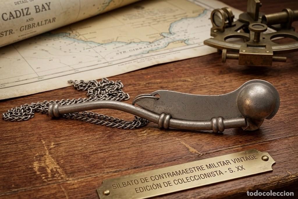 Militaria: Silbato militar original de contramaestre