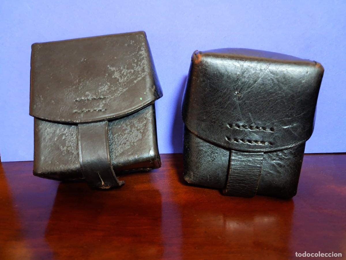 Militaria: Pareja de antiguas cartucheras de cuero &ndash; colecci&oacute;n militar / vintage