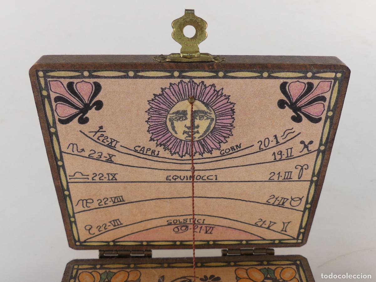 Militaria: BR&Uacute;JULA Y RELOJ DE SOL DE MADERA OBJETO DE COLECCI&Oacute;N - Foto 3