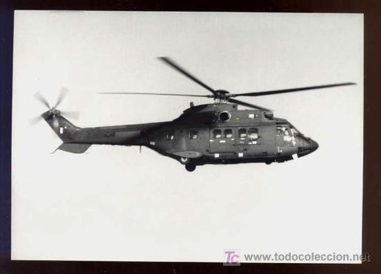 Militaria: Aerospatiale AS 332 M1 Super Puma / Fotograf&iacute;a original promo edit. por el Grupo Aerospatiale