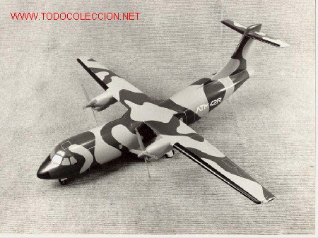 Militaria: Fotografia ORIGINAL Promocional / Maqueta Prototipo ATR 42M / 17.5 x 24 cm