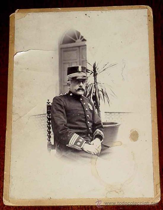 Militaria: ANTIGUA FOTOGRAFIA DE CORONEL DEL EJERCITO ESPA&Ntilde;OL EPOCA DE ALFONSO XIII - MIDE 17,5 X 13 CMS.