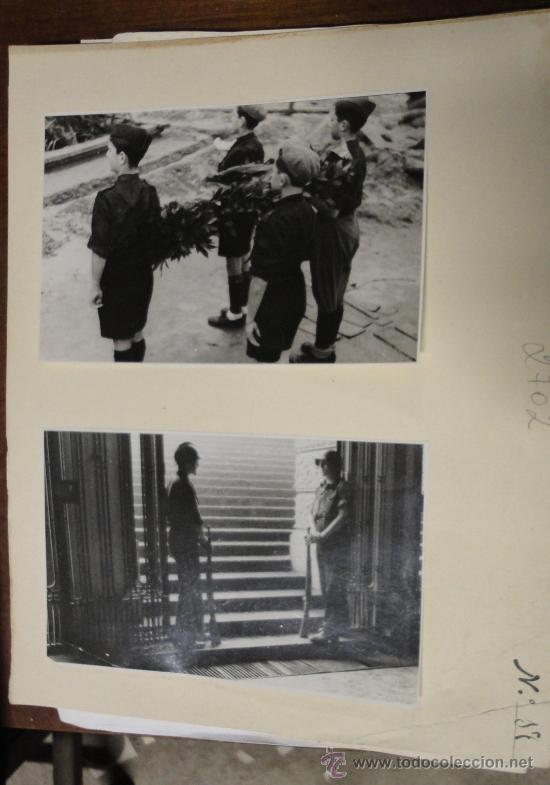 Militaria: Fotos de 17 x 11 cm, Frente de juventudes, 2 de mayo de 1939, plaza de Catalu&ntilde;a...