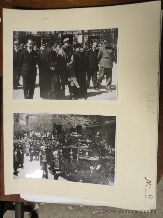 Military Antiques: Dos fotos de 17 x 11 cm, 18 de abril de 1939, entierro de D. Alvarez de la Campa