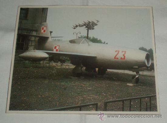 Militaria: avion yak-23 uno de los primeros reactores sovieticos en la parte trasera explica toda la historia