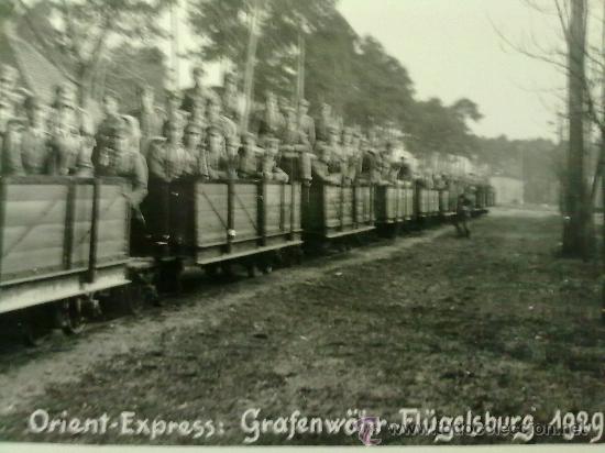 Militaria: FOTO ORIGINAL ,SOLDADOS EN EL ORIENT EXPRESS