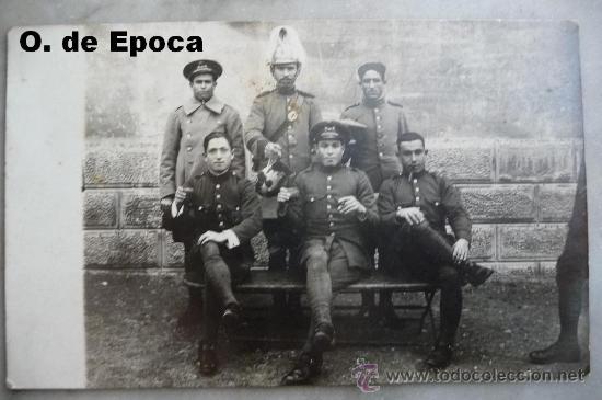 Militaria: (JX-214)FOTOGRAFIA DE SOLDADOS DE CABALLERIA EPOCA ALFONSINA CON DIFERENTES UNIFORMES