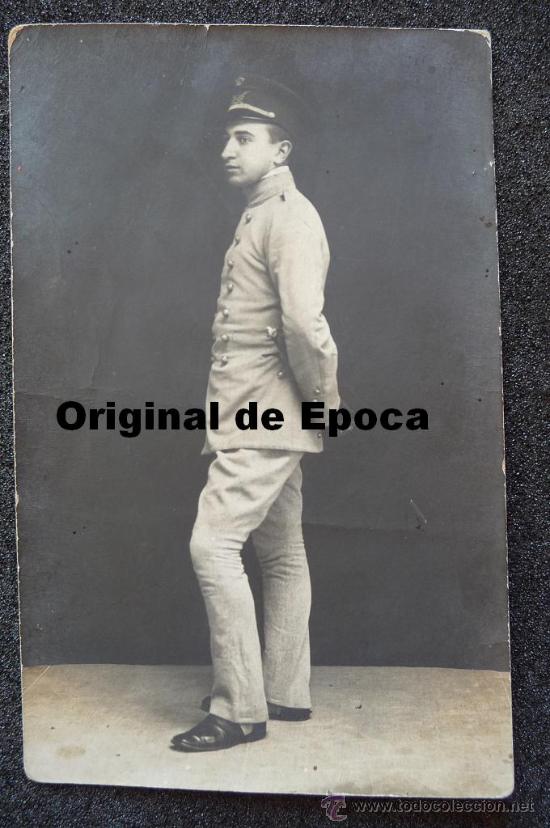 Militaria: (JX-819)FOTOGRAFIA DE D.SEBASTIAN PUMAROLA EN LA ACADEMIA CON TRAJE DE ALFEREZ
