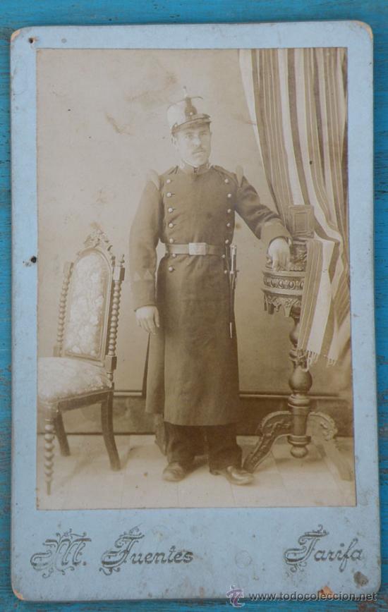 Militaria: ANTIGUA FOTOGRAFIA MILITAR - EPOCA ALFONSO XIII - CAZADORES DE TARIFA - SOLDADO EJERCITO ESPA&Ntilde;OL - M