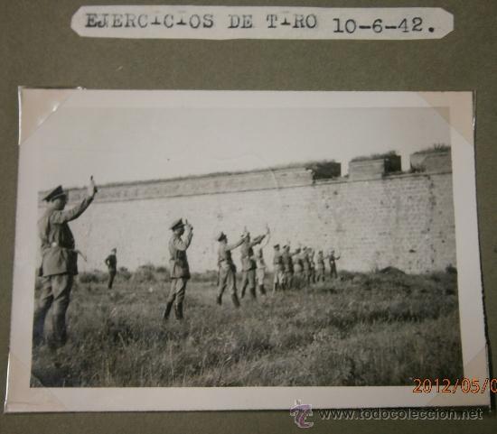 Militaria: Foto de la Policia Armada, en ejercicios de tiro, 10.06.42