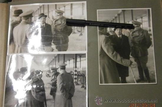 Militaria: Lote de 3 fotos de 17.5 x 11.5, Oficial de la Policia Armada