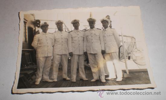 Militaria: FOTOGRAFIA ANTIGUA EN EL BUQUE EL PRIORATO - 1953