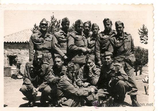 Militaria: SOLDADOS ESPA&Ntilde;OLES DE ARTILLER&Iacute;A EN LOS A&Ntilde;OS 40.