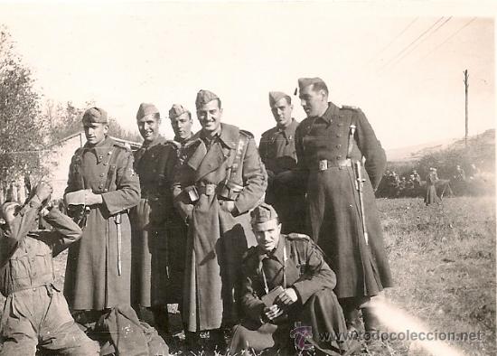 Militaria: SOLDADOS ESPA&Ntilde;OLES DE ARTILLER&Iacute;A EN LOS A&Ntilde;OS 40.