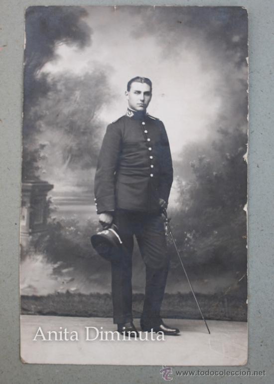Militaria: FOTOGRAFIA MILITAR - 1911 - EPOCA ALFONSO XIII - SOLDADO ESPA&Ntilde;OL - CON SU SABLE - PUENTEAREAS
