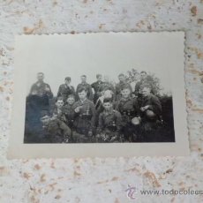Militaria: ANTIGUA FOTOGRAFIA SOLDADOS RECLUTAS INFANTERIA WEHRMACHT JOVENES 1941 2ª GUERRA M. N-128