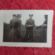 Militaria: ANTIGUA FOTOGRAFIA OFICIAL CON 3 SOLDADOS EN EL FRENTE 1941 2ª GUERRA MUNDIAL N-160