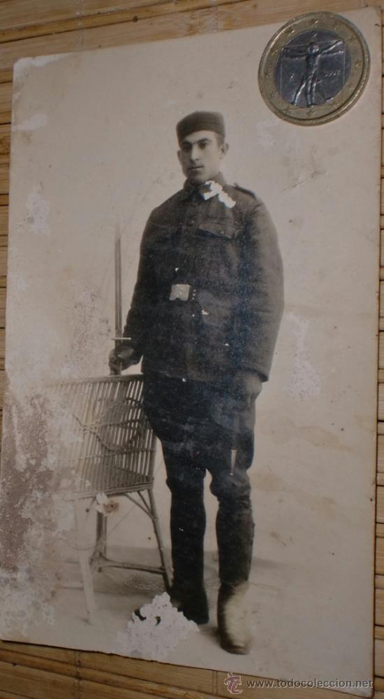 Militaria: Foto de soldado de 6 regimiento alfonsino