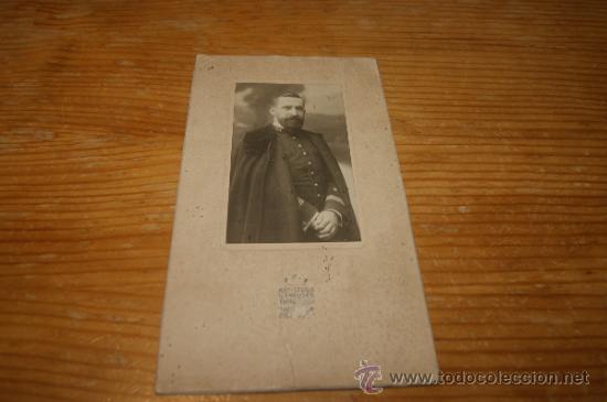 Militaria: Antigua fotografia de militar oficial de regimiento 21