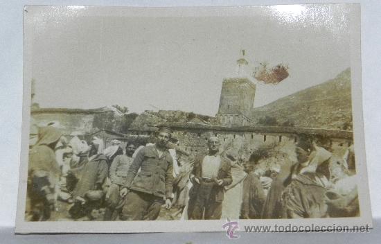 Military Antiques: ANTIGUA FOTOGRAFIA DE LA GUERRA DEL RIF, REGULARES Y TROPAS INDIGENAS POSIBLEMENTE EN XAUEN, MIDE 8,