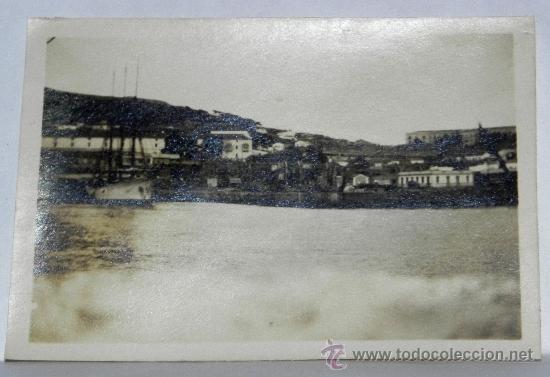 Military Antiques: ANTIGUA FOTOGRAFIA DE LA GUERRA DEL RIF, POBLACION COSTERA, MIDE 8,5 X 6 CMS.