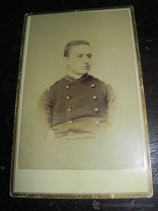 Militaria: ANTIGUA FOTOGRAFIA ALBUMINA DE CADETE, FECHADA EN 1890, FOTOGRAFIA ELECTRICA NAVARRO, CARRERA DE SAN