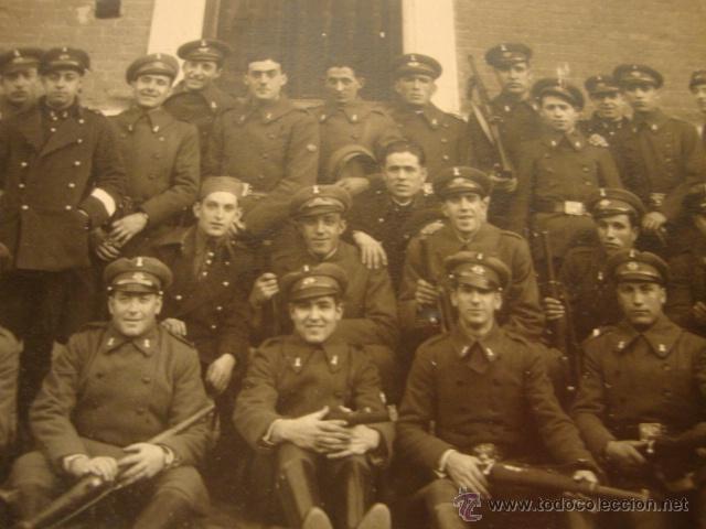 Militaria: ANTIGUA FOTOGRAFIA HISTORICA ORIGINAL MILITAR ESPA&Ntilde;A UNIFORMES ESPA&Ntilde;OLES, A&Ntilde;O 1928