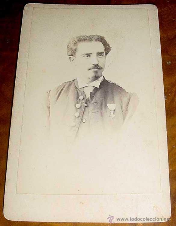 Military Antiques: ANTIGUA FOTOGRAFIA ORIGINAL DE MILITAR - DE GABINETE - MIDE 10,5 X 6,5 CMS.