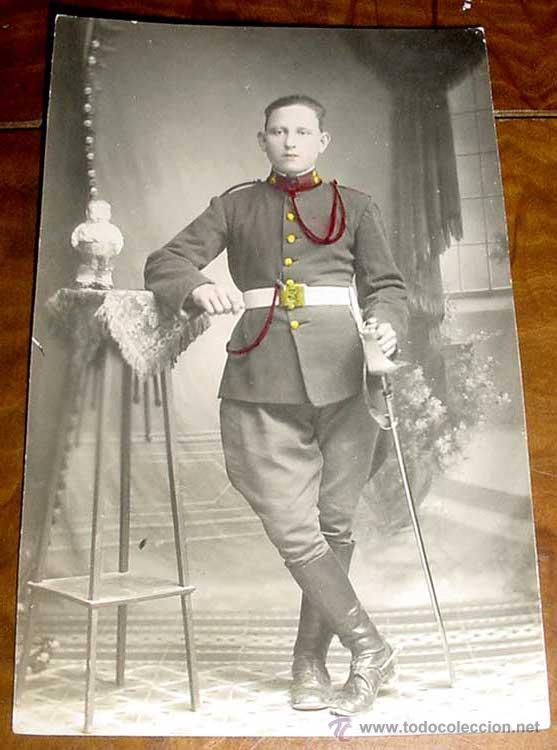 Military Antiques: ANTIGUA FOTOGRAFIA ORIGINAL DE MILITAR - MIDE 13,5 X 8,5 CMS.