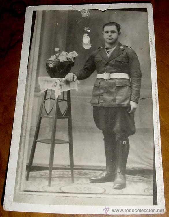 Military Antiques: ANTIGUA FOTOGRAFIA ORIGINAL DE MILITAR - MIDE 13,5 X 9 CMS.