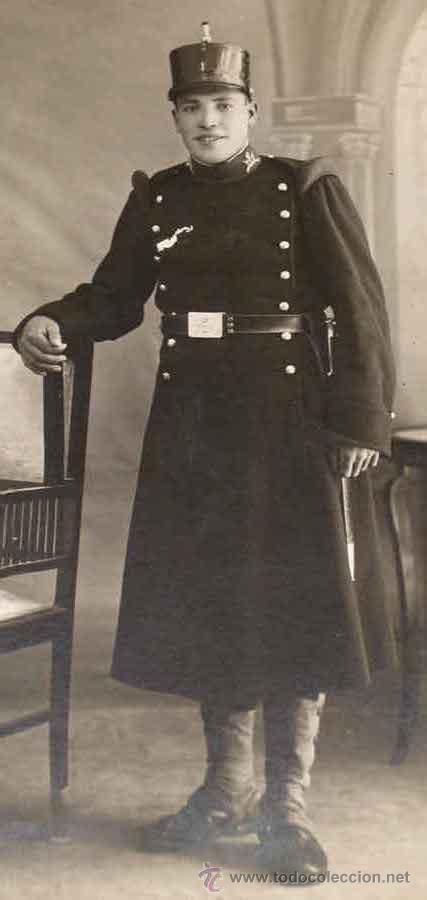 Military Antiques: ANTIGUA FOTOGRAFIA DE MILITAR ESPA&Ntilde;OL, TAMA&Ntilde;O POSTAL, SIN ESCRIBIR,