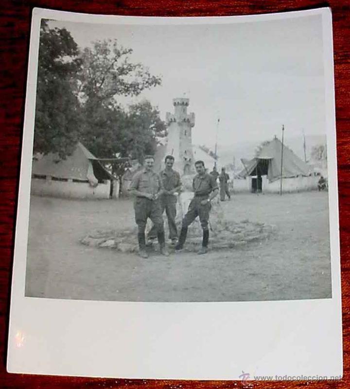 Militaria: ANTIGUA FOTOGRAFIA ORIGINAL DE MILITARES EN UN CAMPAMENTO DE INGENIEROS, PRINCIPIOS DE LOS 40 - MIDE